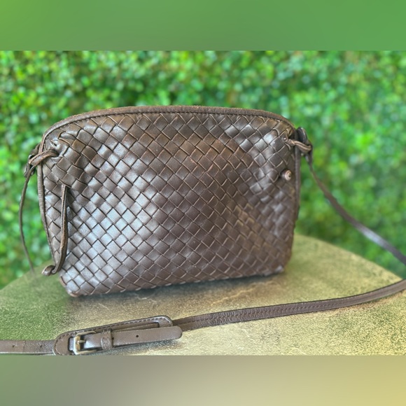 Bottega Veneta Brown Leather Crossbody - Picture 5 of 12